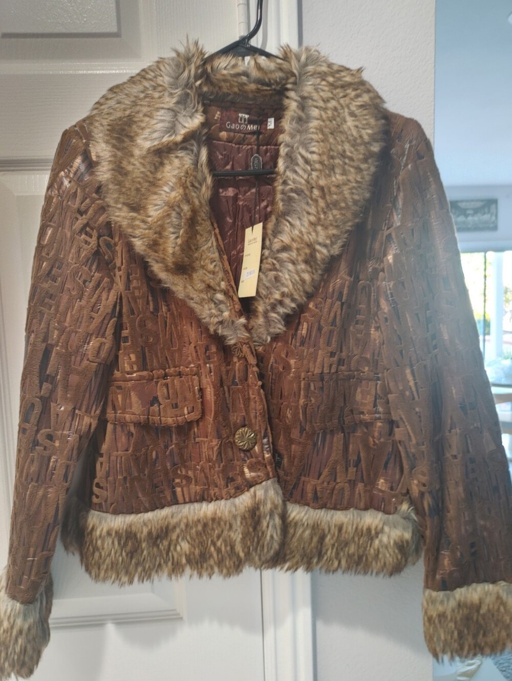 Gao Mei Faux Fur Brown Letter Jacket